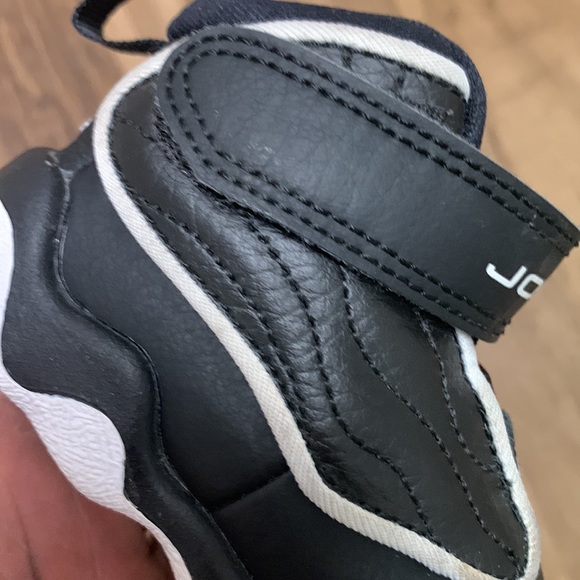 Air Jordan Pro Strong Black High Top 407486-020 Toddler Baby Size 3C - Picture 10 of 16